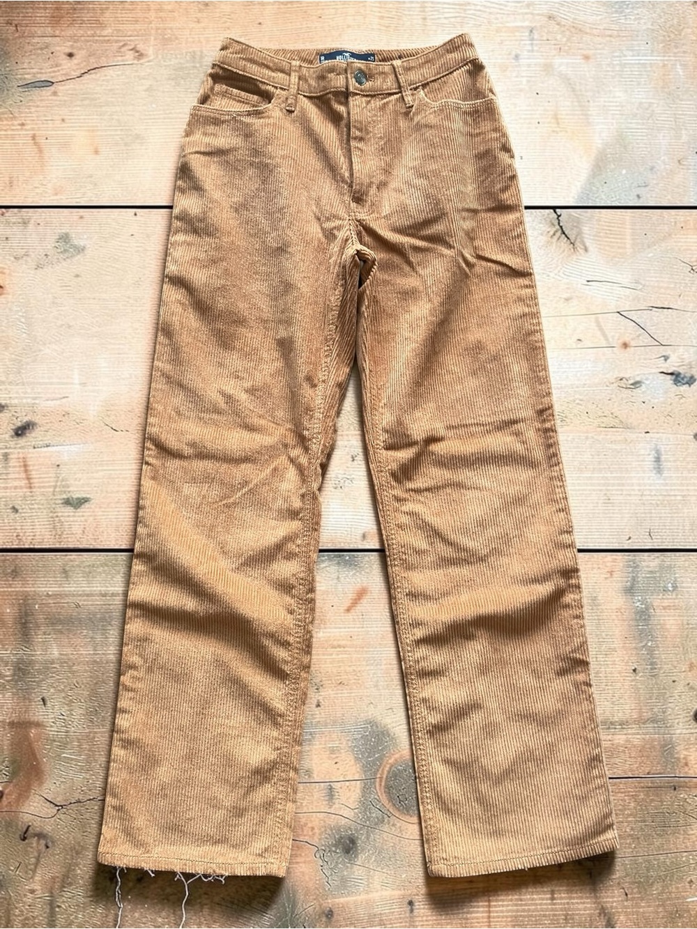 Hollister Women’s Light Brown Straight-Leg Corduroy Pants Size 1R/25